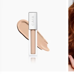 Caia concealer  - En så fin concealer från Caia i färgen 1N🥰Typ använd 1-3 gånger och jag har gjort rent den alldeles nyligen! Jag säljer den pga för ljus färg för mig🥰Nypris 245 kr