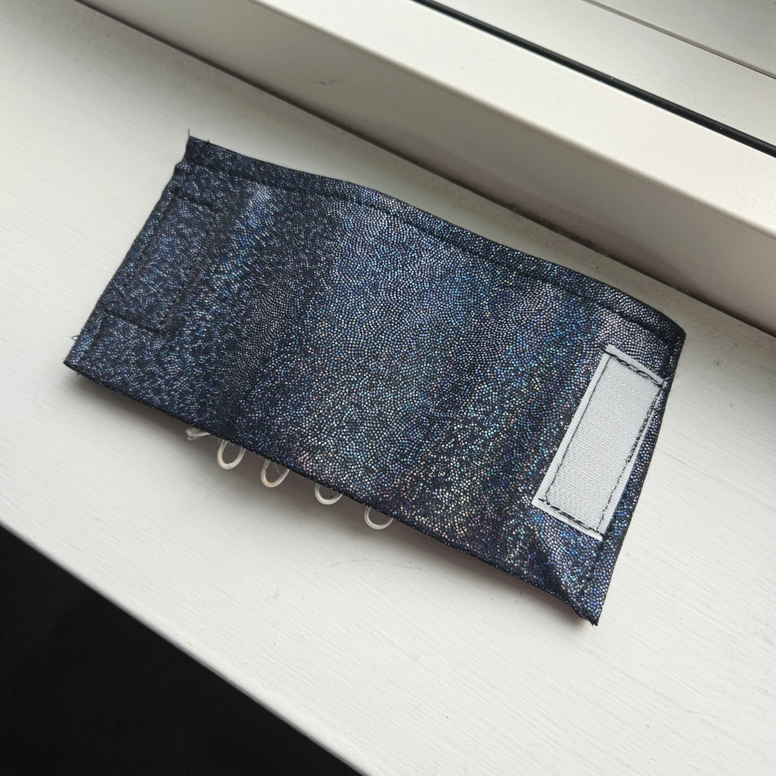 Svart glittrigt disco kon  - 3