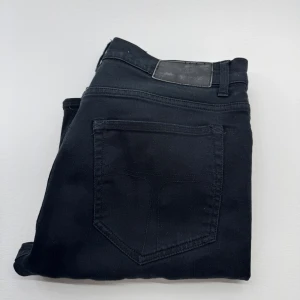 Tiger of Sweden jeans - Skick 10/10! | Storlek w30 l32 | Modellen är 180 cm | Kontakta gärna vid frågor🙌😊