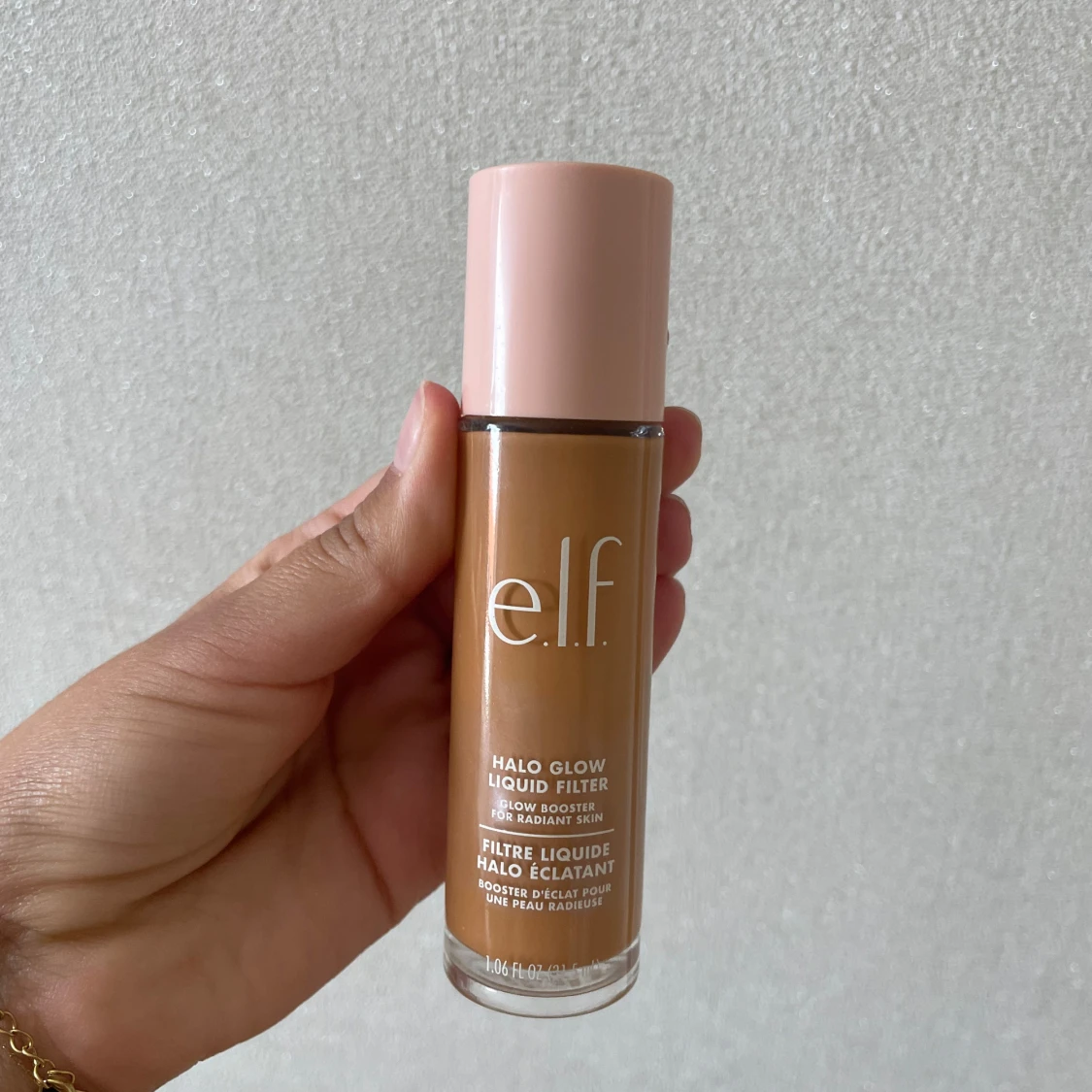 e.l.f. Halo Glow Liquid Filter Medium Tan