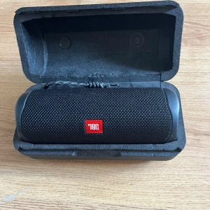 JBL högtalare  - Den funkar bra