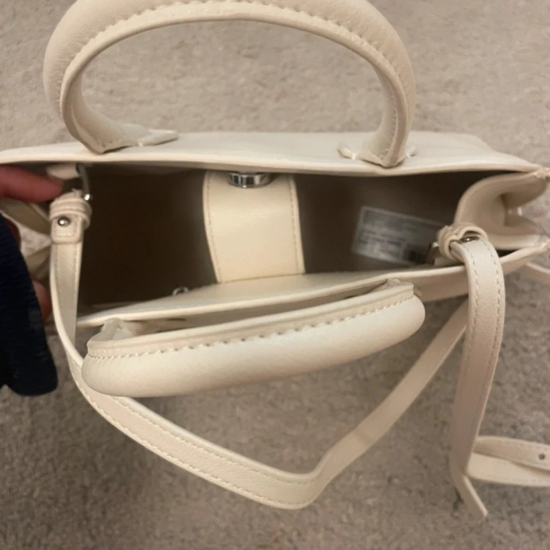 Beige handväska från mango - 2