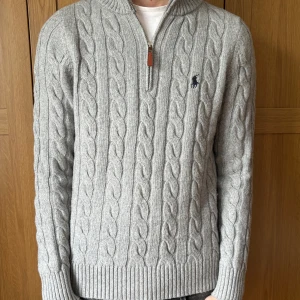 Ralph lauren tröja - Säljer denna as fräsha ralph lauren half zip i storlek small