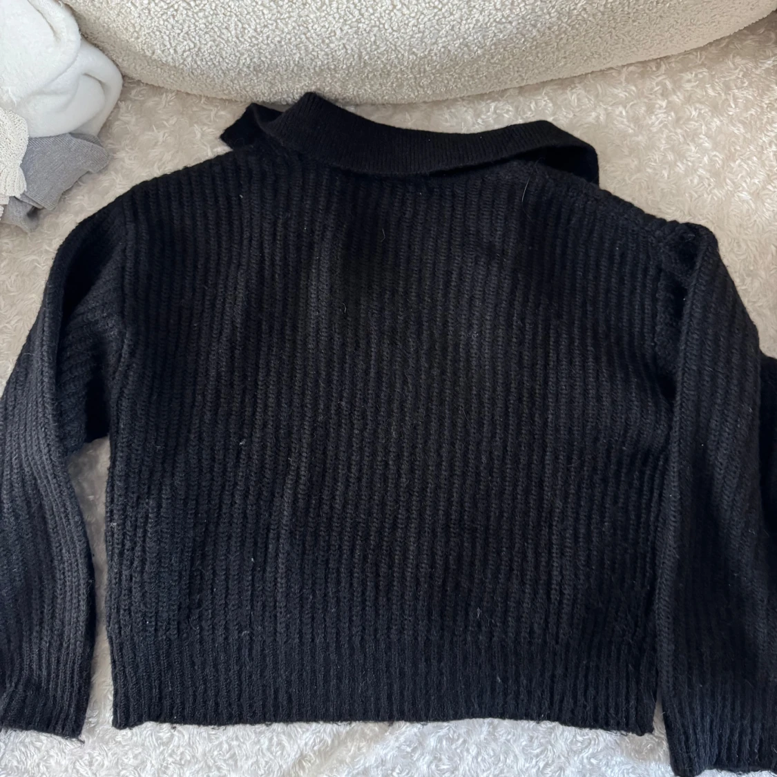 Svart stickad polotröja Gina Tricot - 2