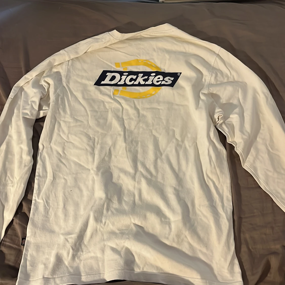 Vit långärmad Dickies tröja - 1