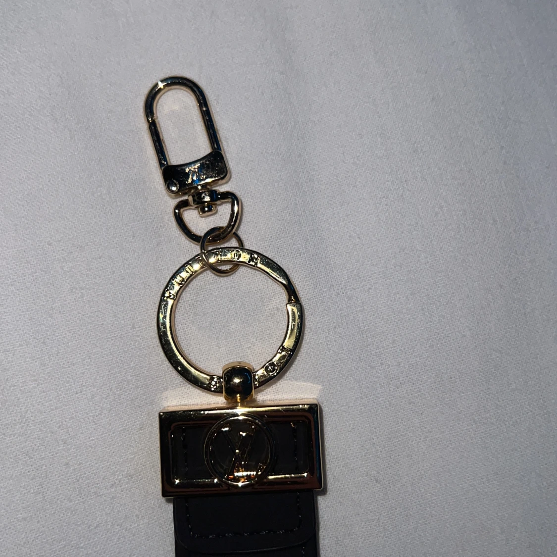 Louis Vuitton key chain - 3