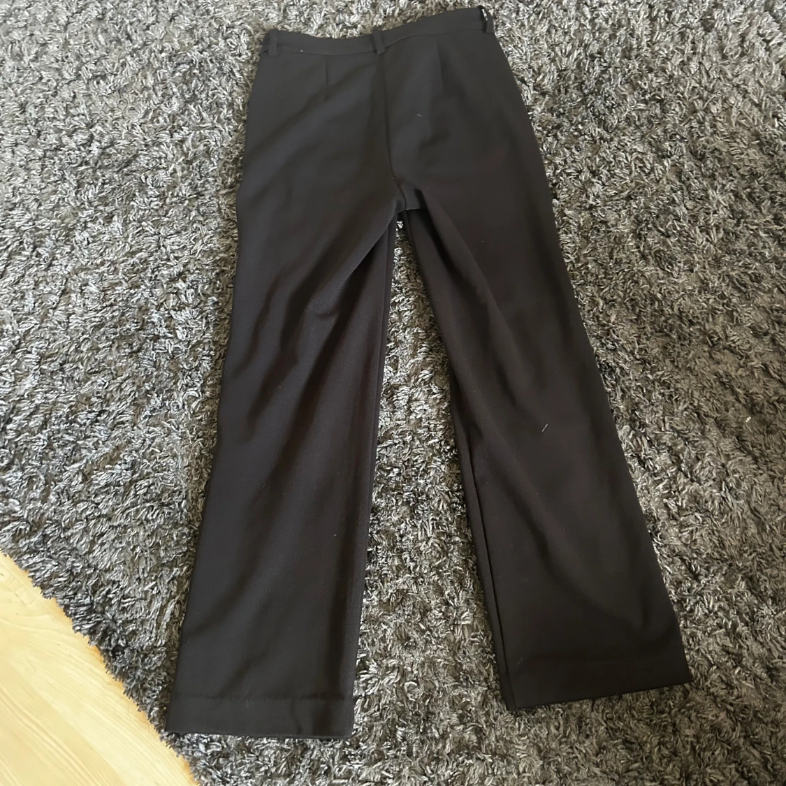 Svarta kostymbyxor från Vero Moda - 2