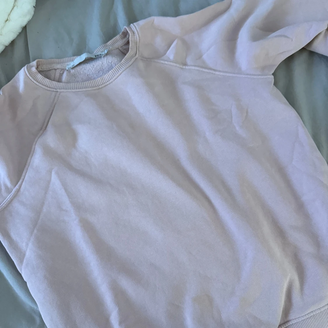 Ljusrosa sweatshirt från 157 XS - 1