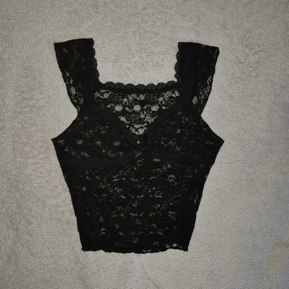 Svart linne i spets - 1
