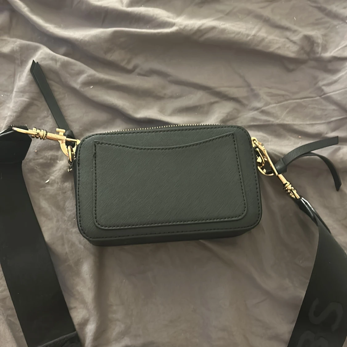 Svart axelväska från Marc Jacobs - 1