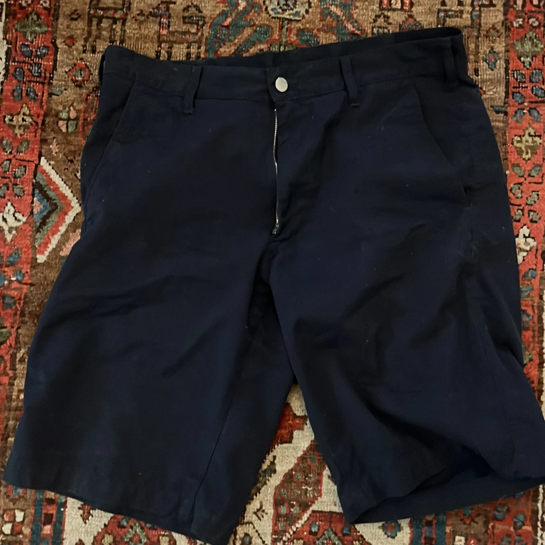 Mörkblå Carhartt Presenter shorts