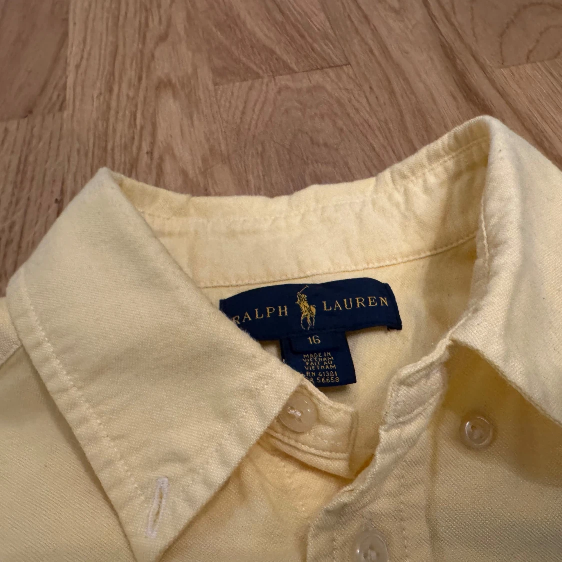 Gul skjorta från Ralph Lauren - 1