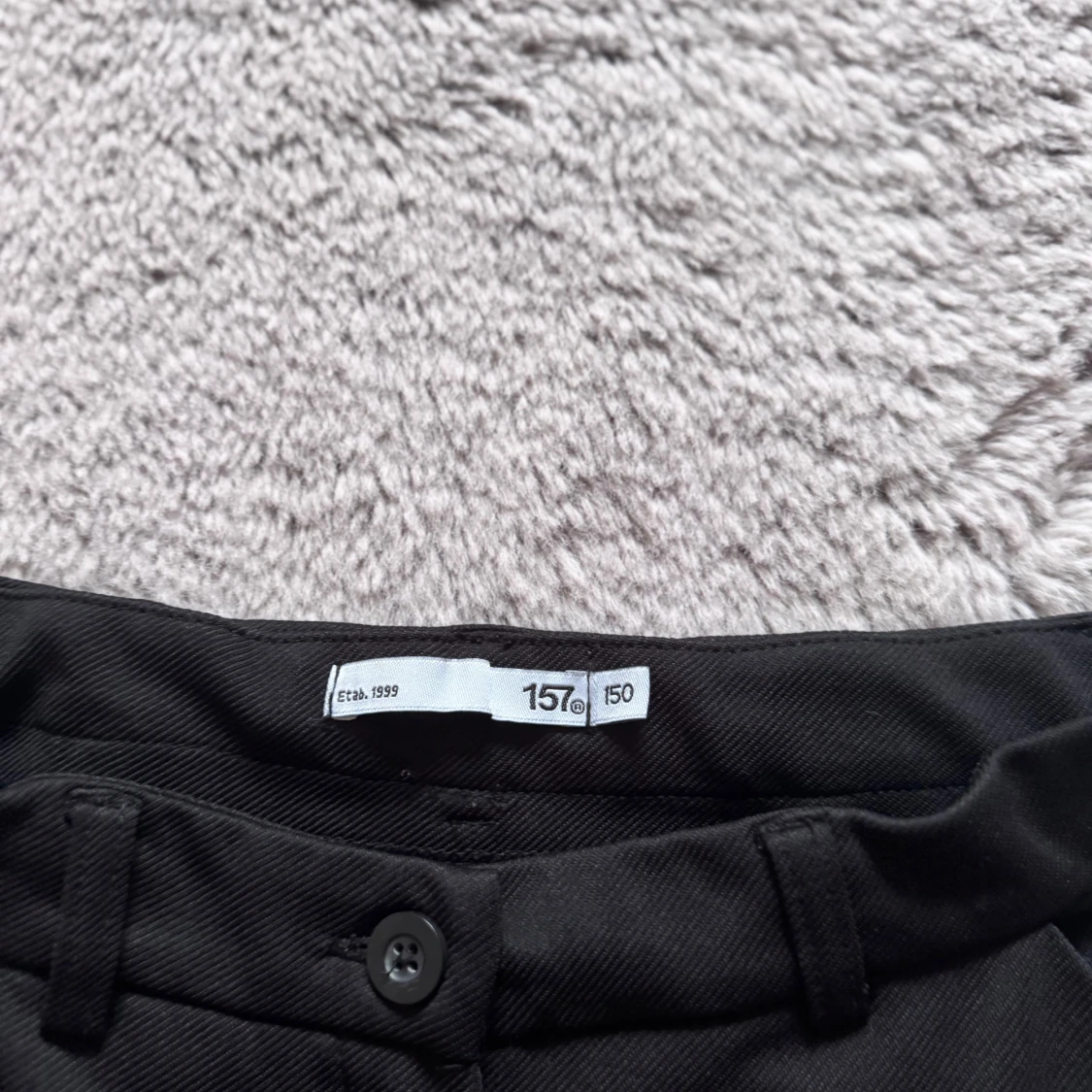 Svarta kostymbyxor från 157 - 3