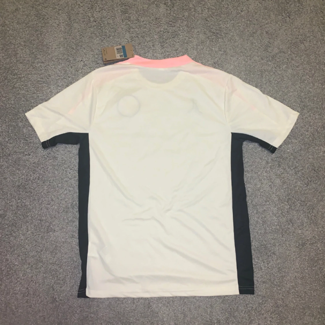 PSG x Jordan vit och svart fotbollströja - 1