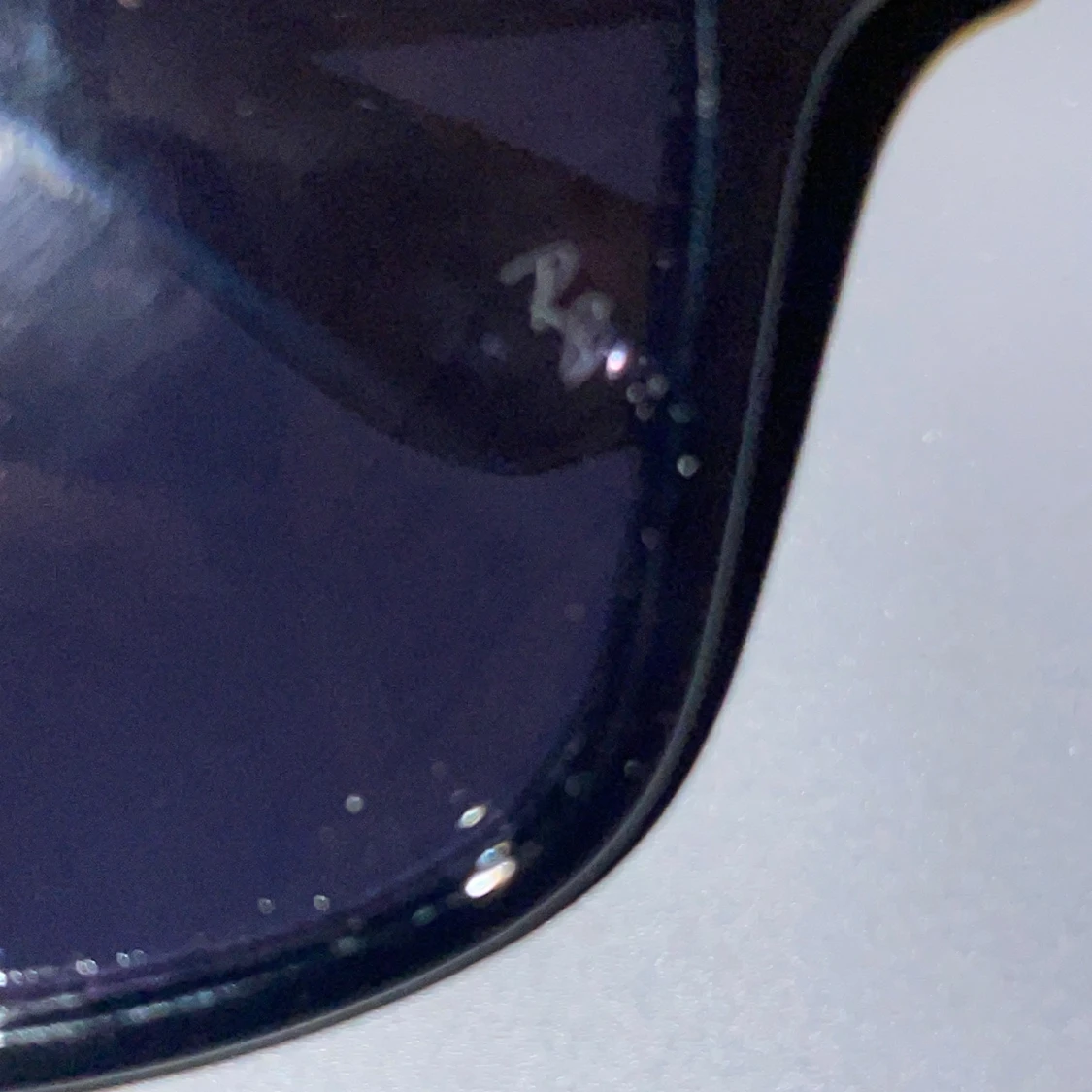 Svarta Ray-Ban Wayfarer RB2140 - 1