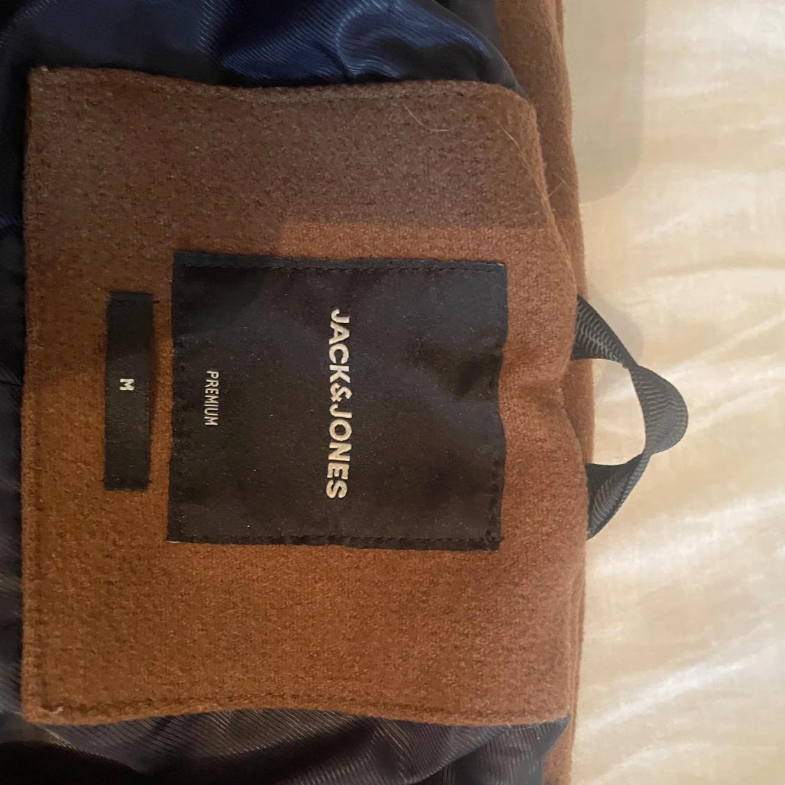 Brun rock från Jack & Jones, stl M - 1