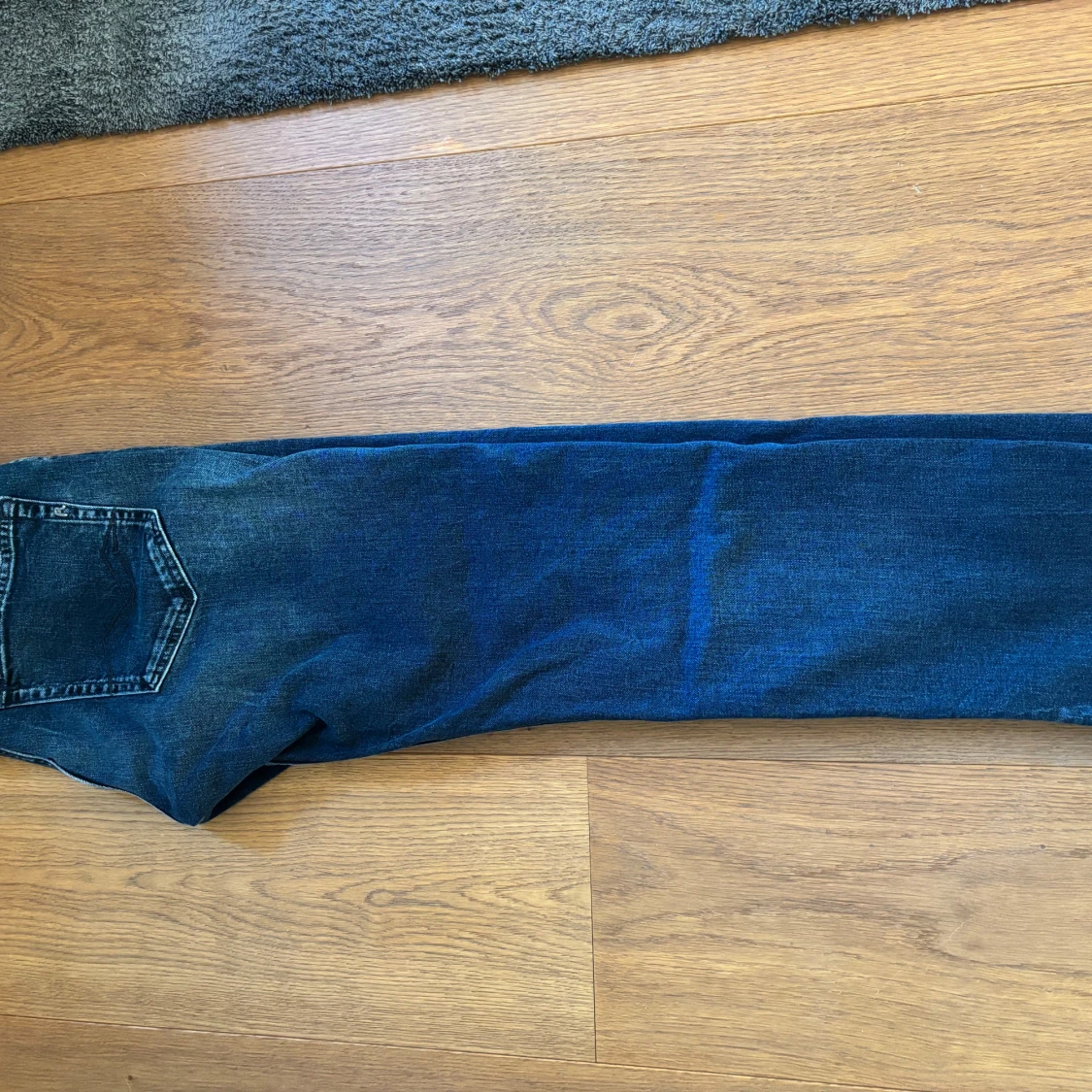 Mörkblå Replay Grover jeans