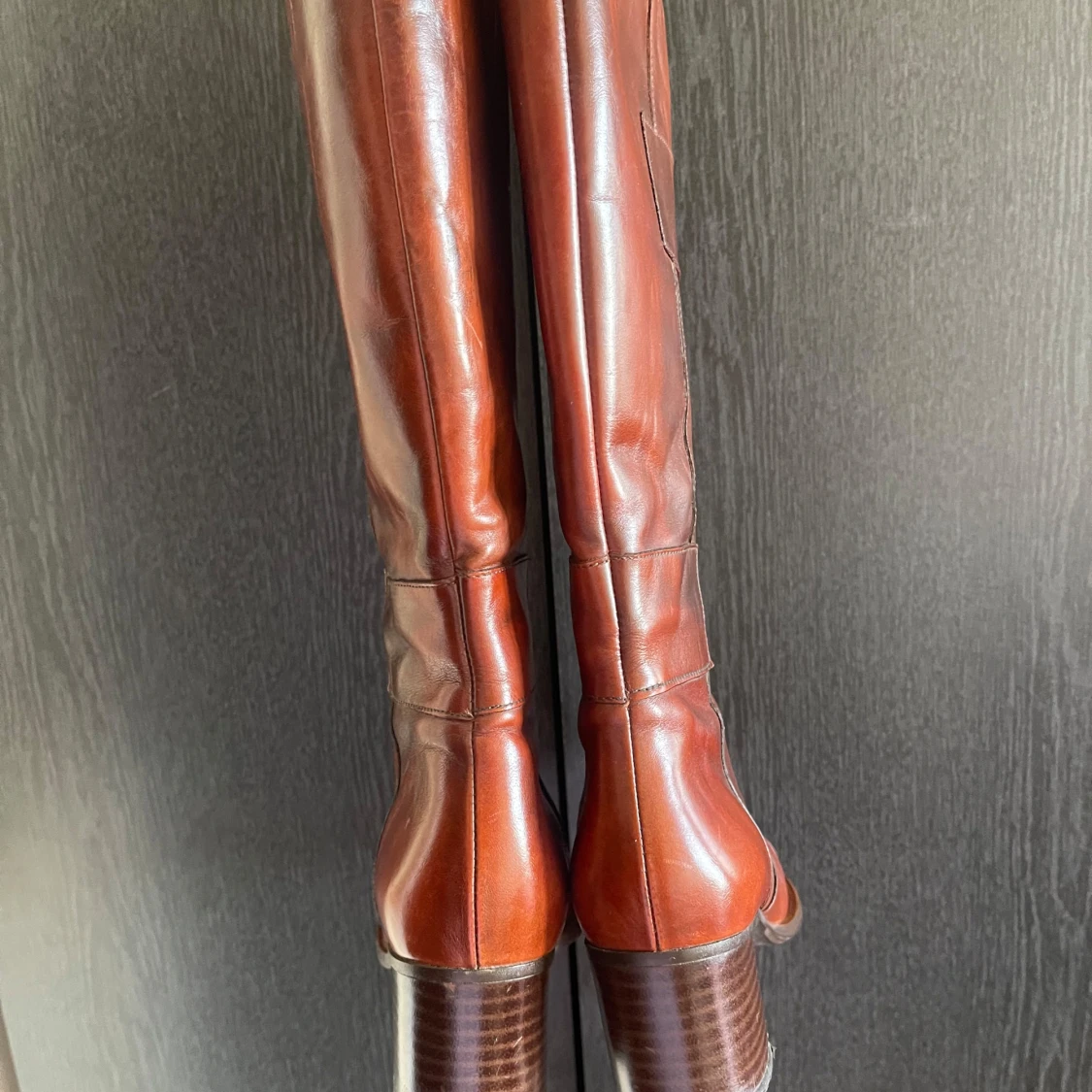 Läder höga stövlar med klack  - 1