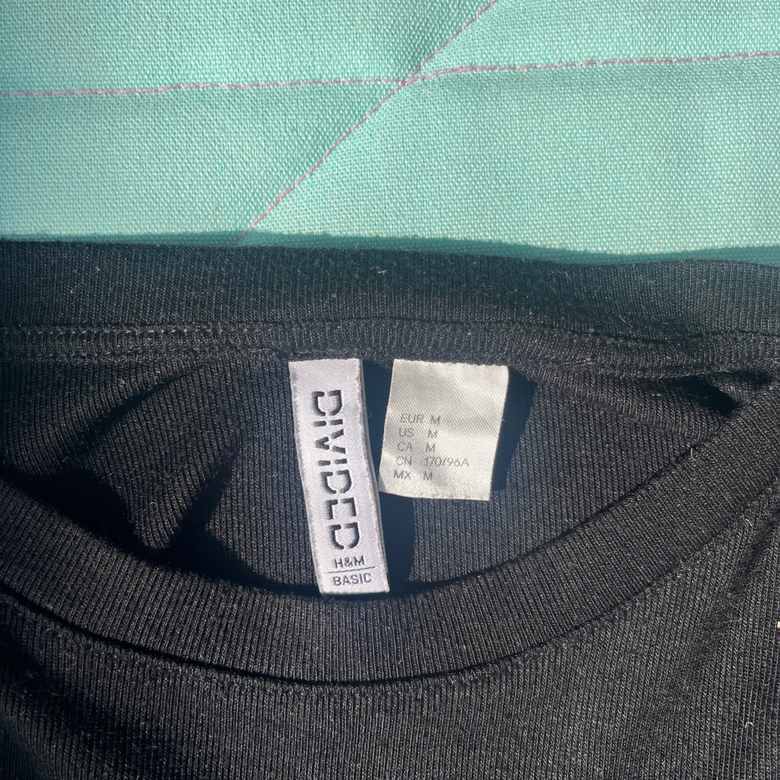 Croppad h&m tröja - 1