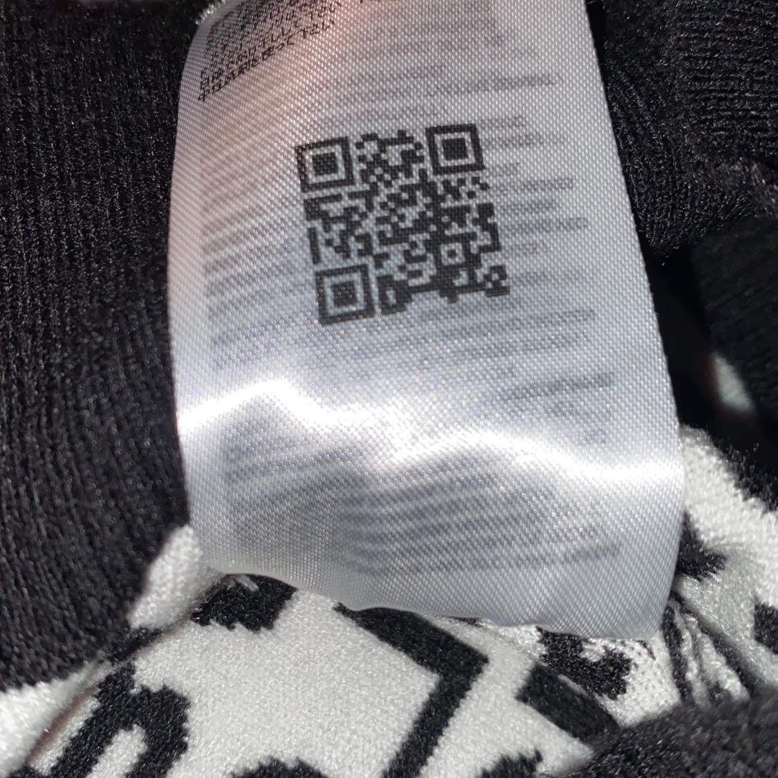 Svartvit tröja från Dolce & Gabbana - 3