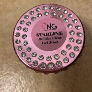 Starline gelé - Genomskinlig gelé. Använd fåtal gånger. 25 g kvar om inte mer. 