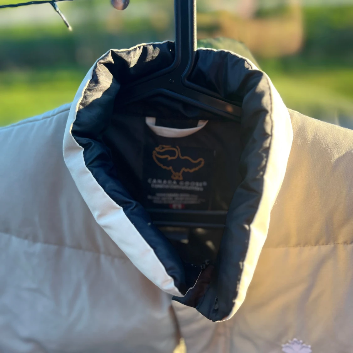 Beige canada goose väst - 2