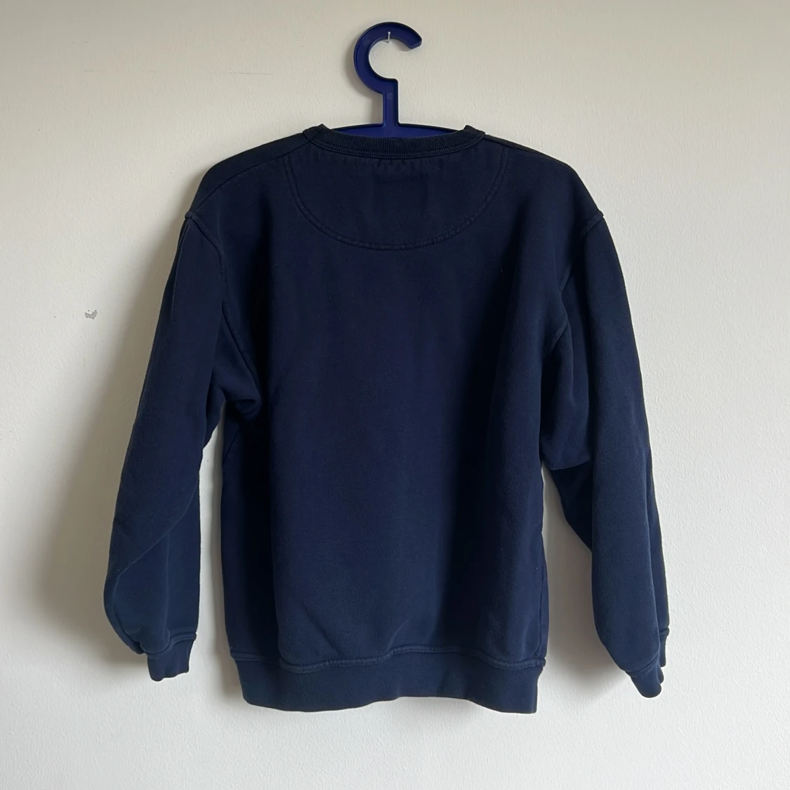 Mörkblå sweatshirt från Champion - 1