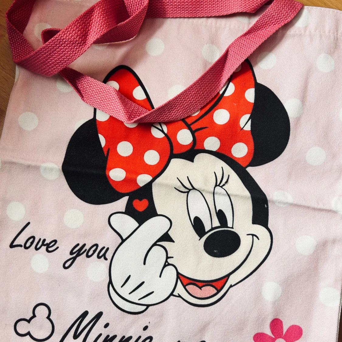 Söt tote-bag med Minnie Mouse-tryck! - 4