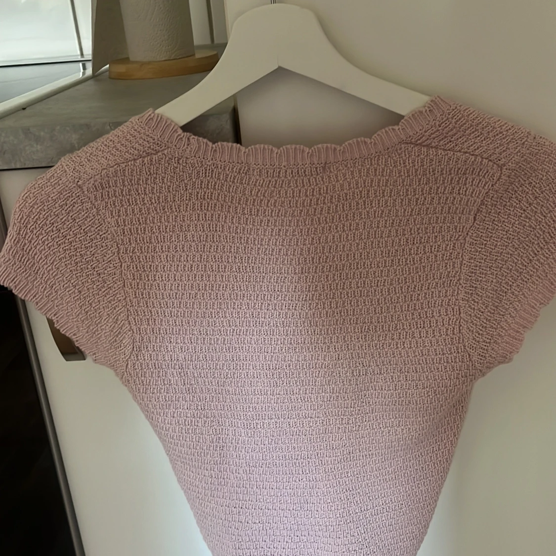 Ljusrosa stickad topp från Gina Tricot - 1