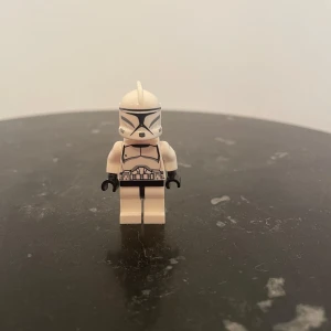 Star Wars gubbar - Jag säljer star wars gubbar för 35 kr styck. För alla tio samtidigt blir det 300kr.