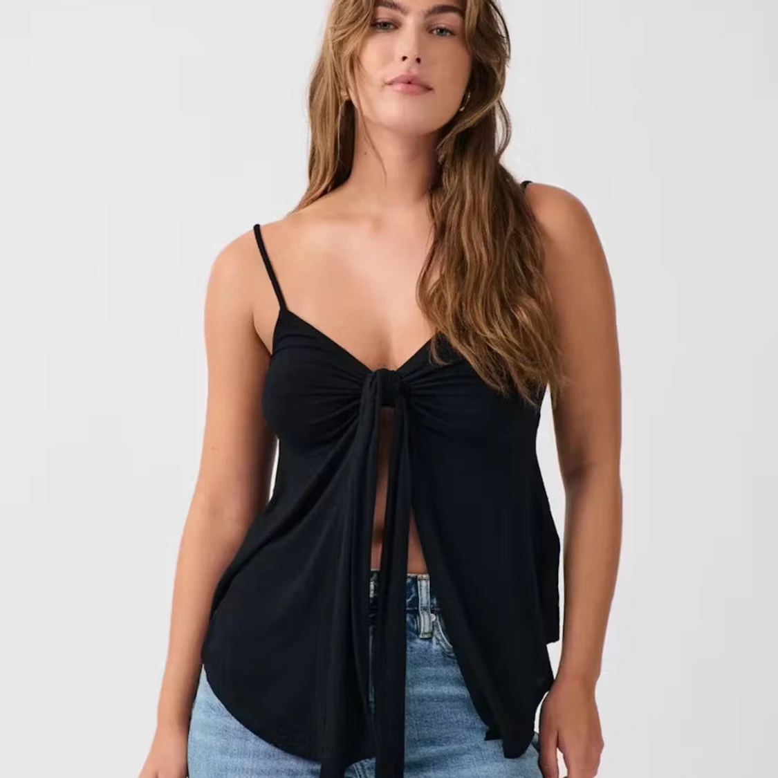 Svart knytlinne från Gina Tricot - 1