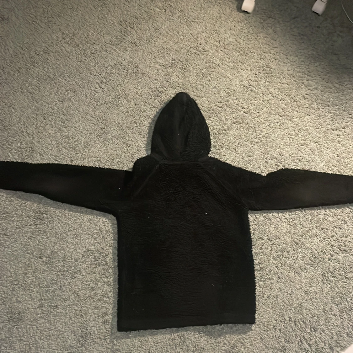 Svart hoodie från Peak Performance - 1