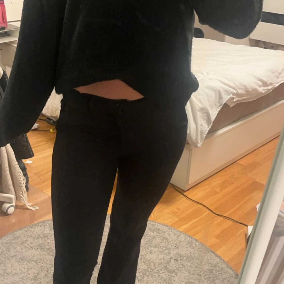 Svarta kostymbyxor från Grunt - 1