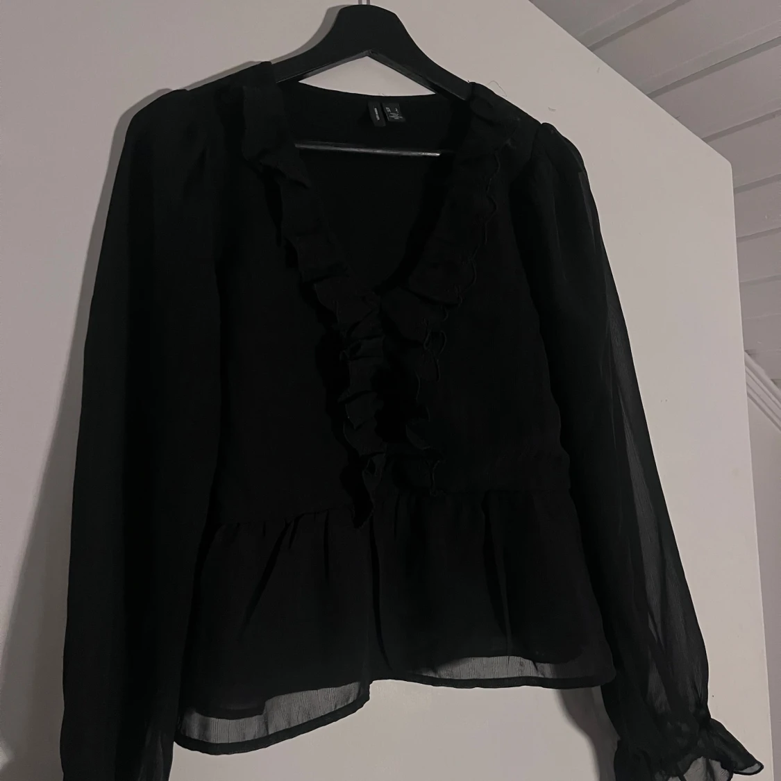 Superfin blus från vero Moda - 1