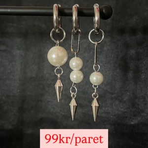 Örhängen silver - Helt nya! Rostfritt stål😍Man väljer en modell i par