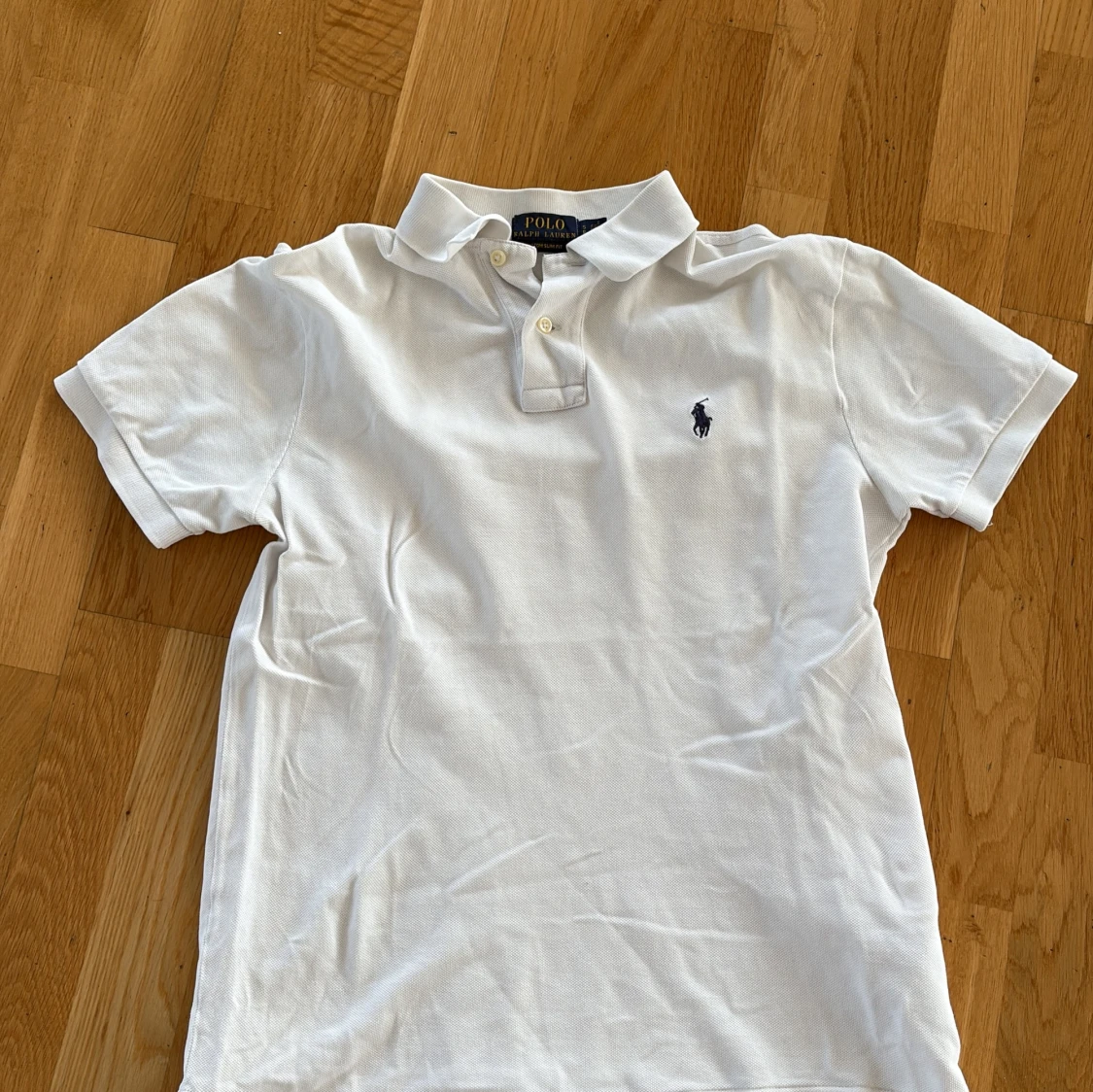 Vit kortärmad pikétröja från Ralph Lauren