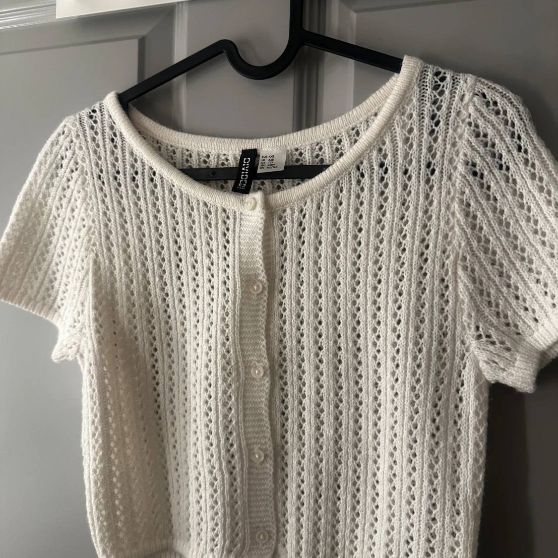 Vit stickad kortärmad topp från H&M - 1