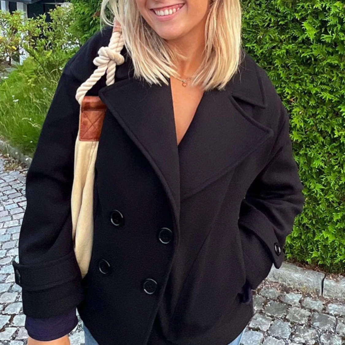 Svart kappa från Design by Si