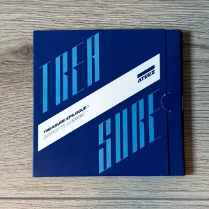 Ateez -  ATEEZ MINI album 'Treasure Epilogue: Action to Answer'. Inkluderar flera kort på medlemmarna & San fotokort!🤍