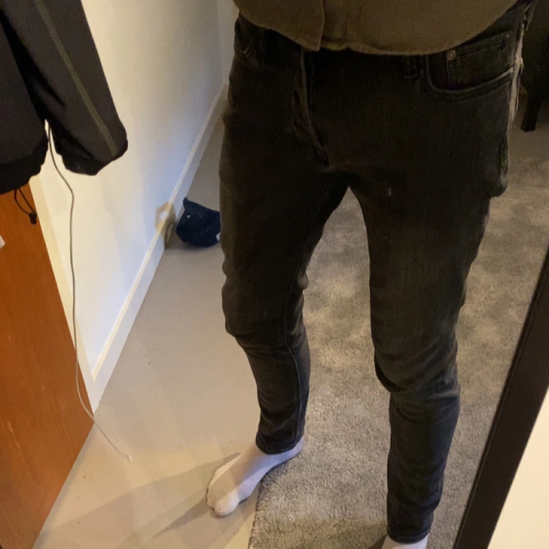 Svarta jeansbyxor - 1