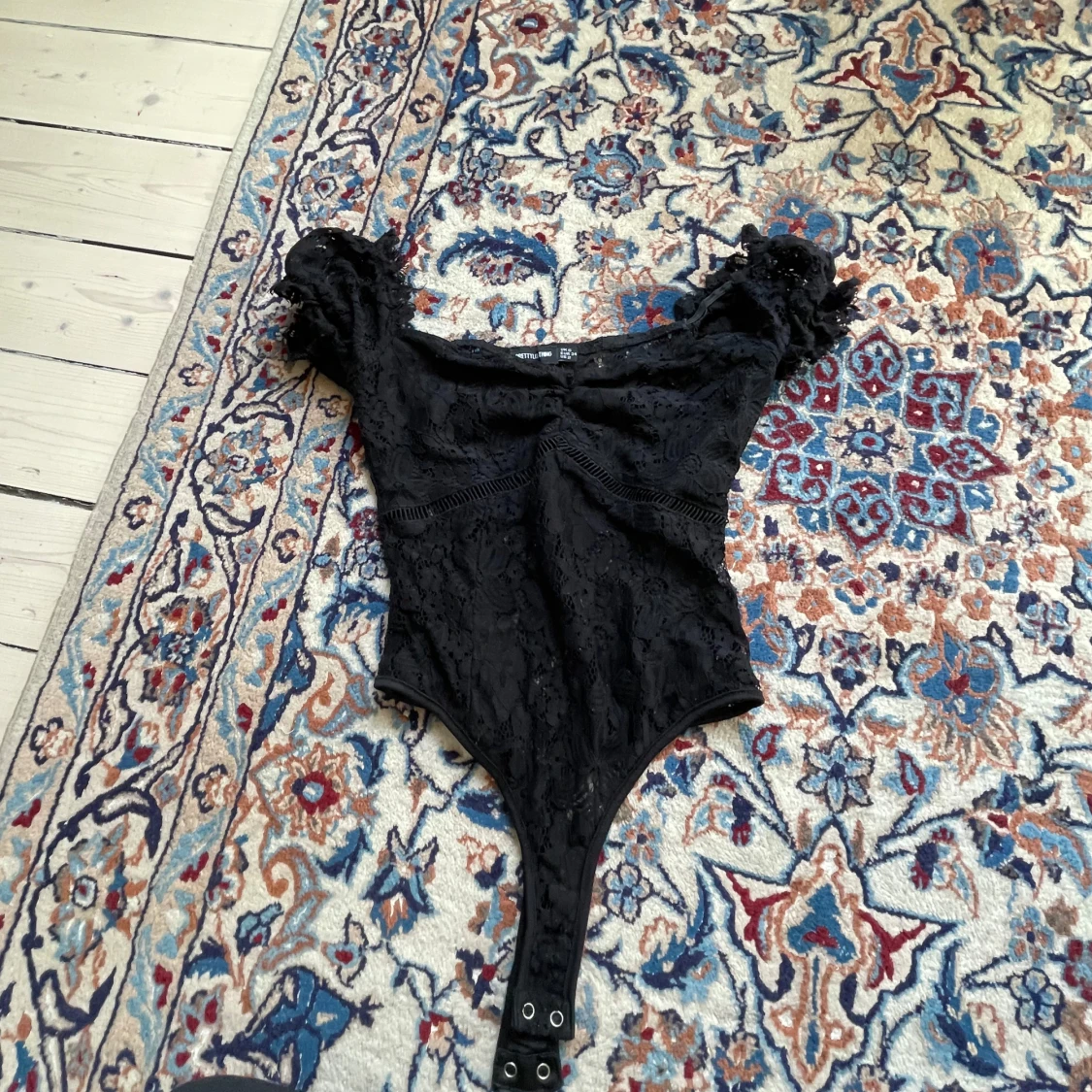 Svart spets body - 4