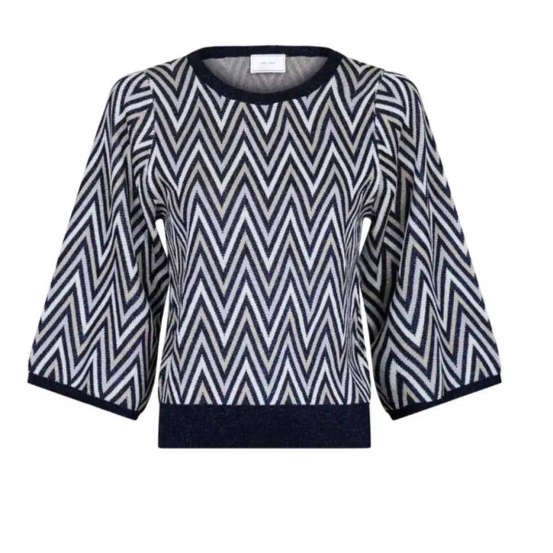 Mönstrad tröja med trekvartsärm