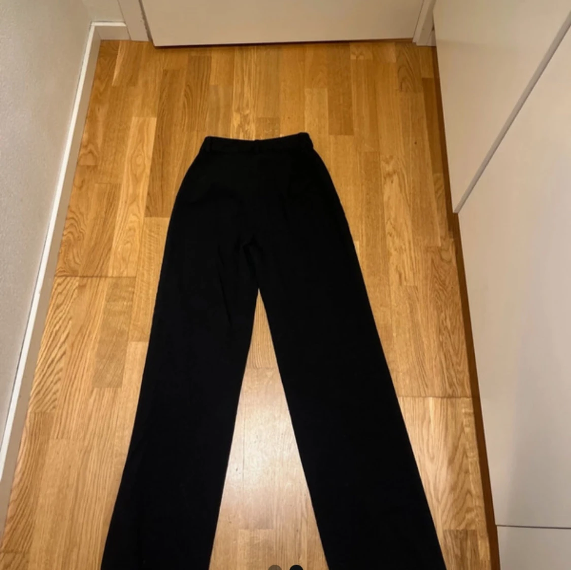Svarta kostymbyxor - 1