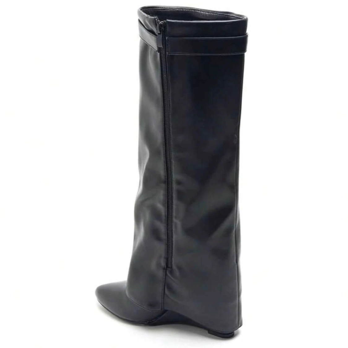 Svarta höga boots med spetsig tå - 1