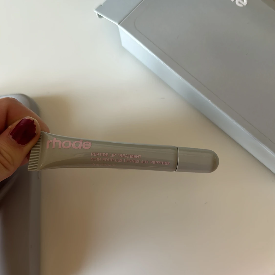 Rhode mobilskal och liptint - 3