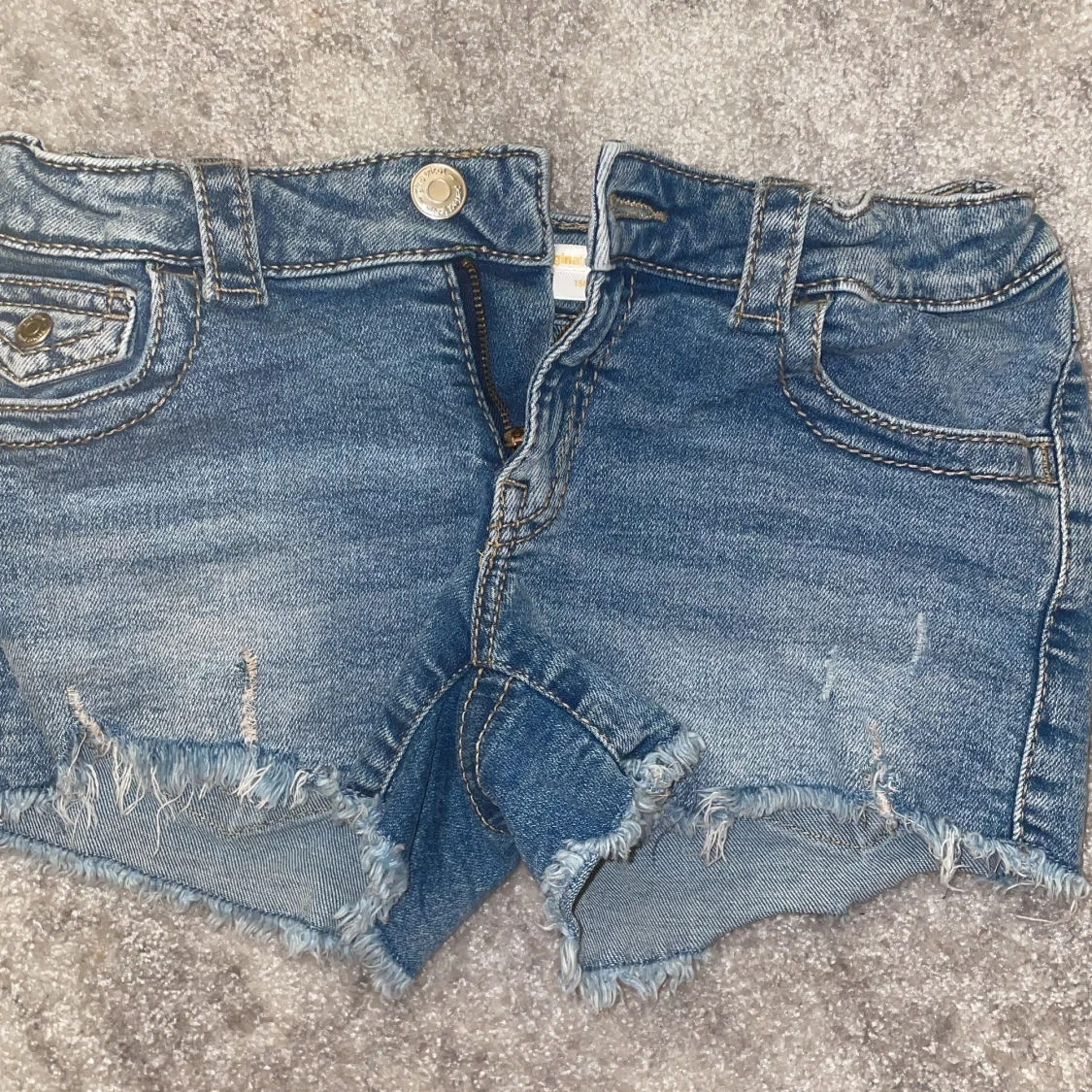 Blå jeansshorts - 1