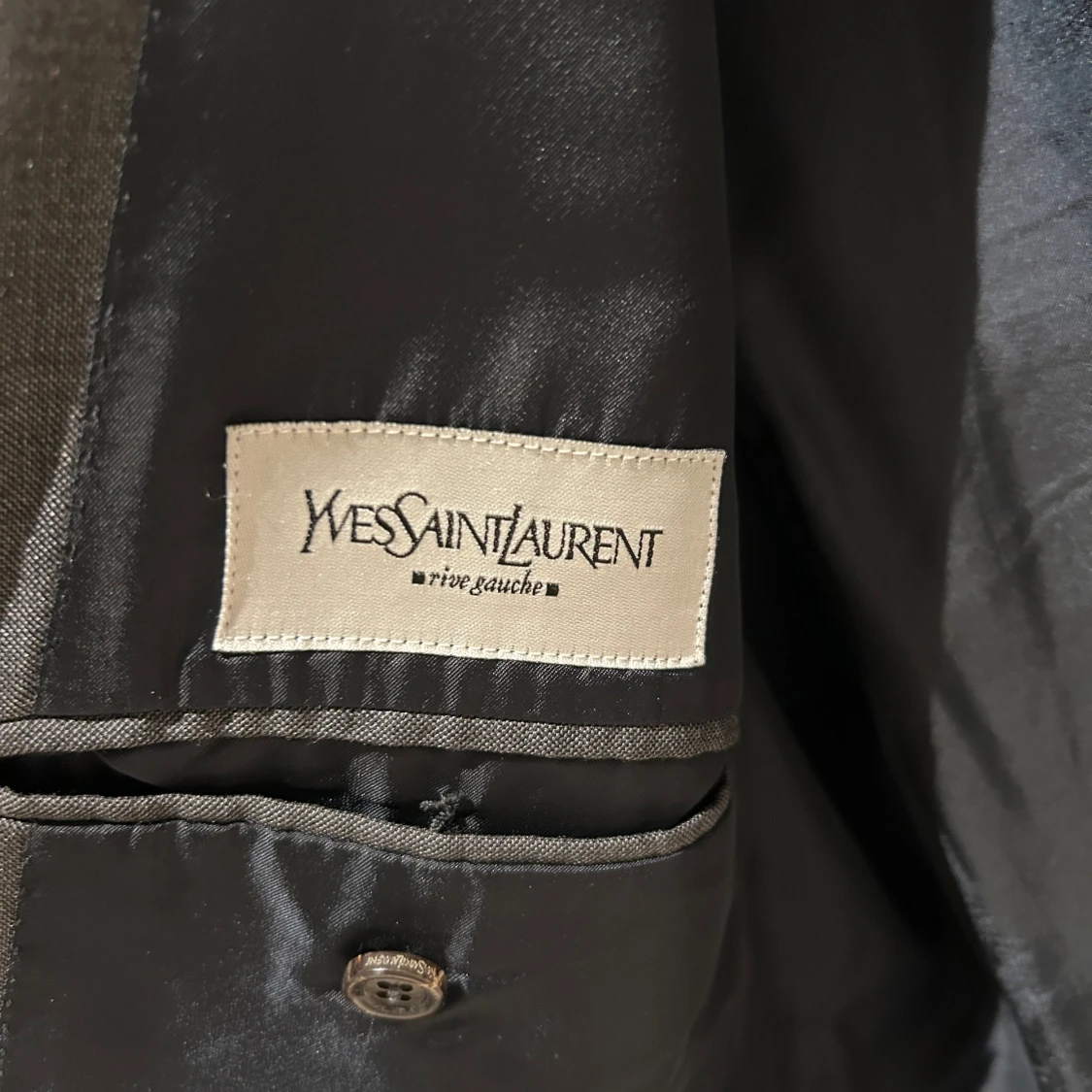 Grå vintage kavaj från Yves Saint Laurent - 2