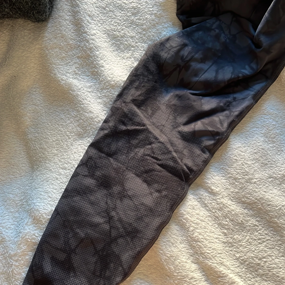 Mörka träningsleggings från ICANIWILL - 4