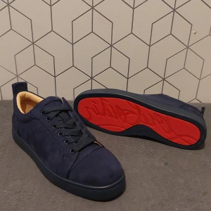 Navy Blue Louboutins - Snygga mocka louboutins i navy blue || Storlek 41 