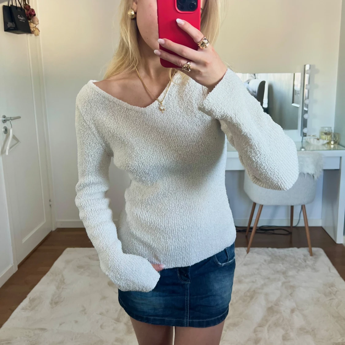 Vit stickad tröja - 1